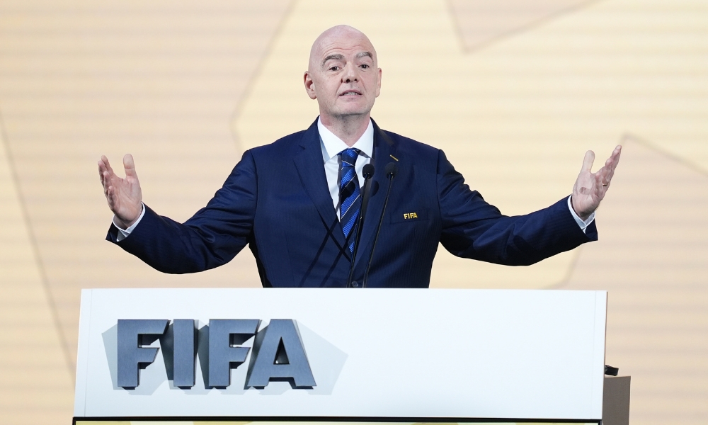 咪咕体育直播:欧冠-库巴西直红拉菲尼亚制胜 十人巴萨1-0本菲卡.